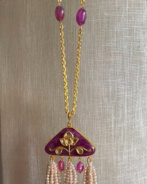 Gulabi Saaz Pendant Necklace