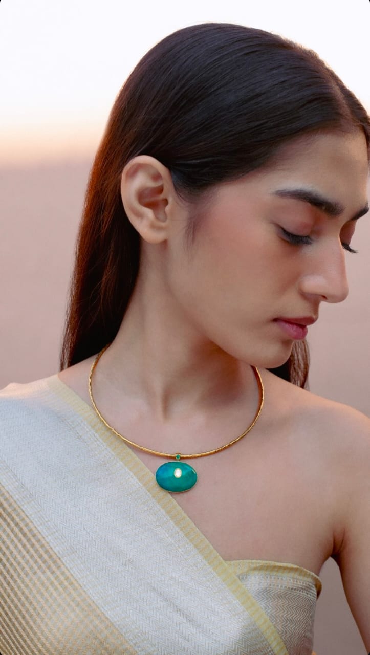 Aabroo – The Emerald Moon Choker