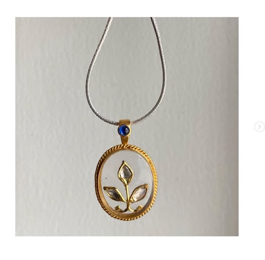 Naaz Gulistan Pendant
