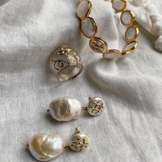 Baroque Pearl Set