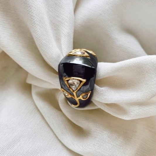Kara-e-Noor Ring – Light of the Crown
