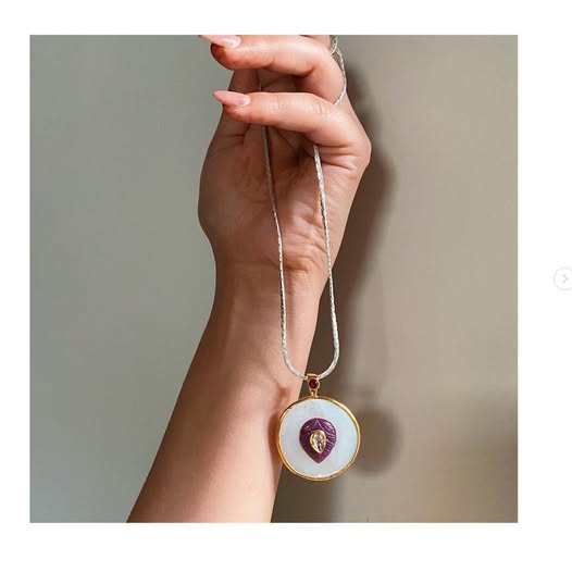 Noor-e-Gulab Pendant