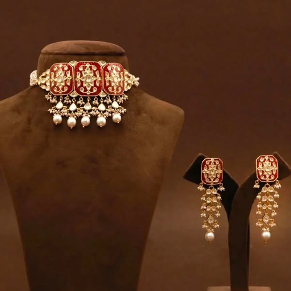 Regal Ravya Choker & Earrings Set