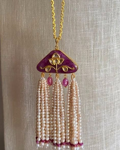 Gulabi Saaz Pendant Necklace
