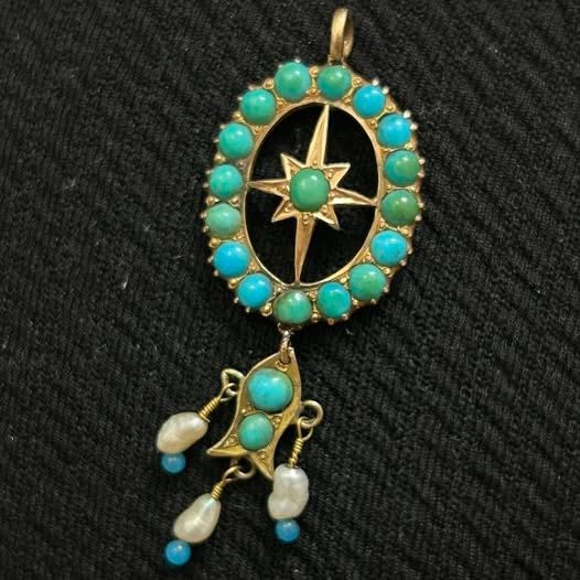 Celeste Noor Pendant