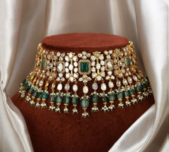 Emerald Choker Necklace
