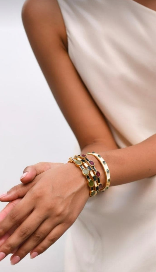 Rangrez Cuff Set