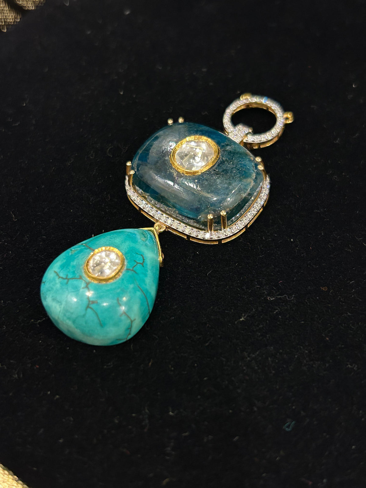 Mehrunisa Pendant