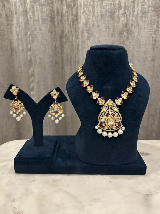 Maharani Rouge Pearl Set