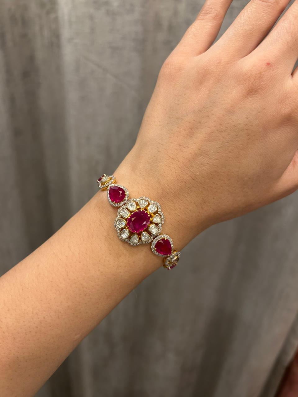 Scarlet Heirloom Radiance Bracelet